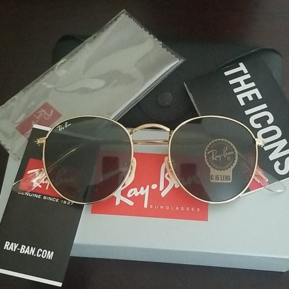 Ray-Ban Accessories - Brand New Ray-Ban RB3447 Round Metal 001